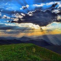 cloudy day in the mountains